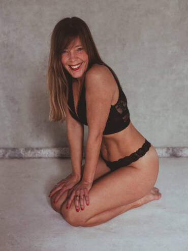 Kathrin-25
